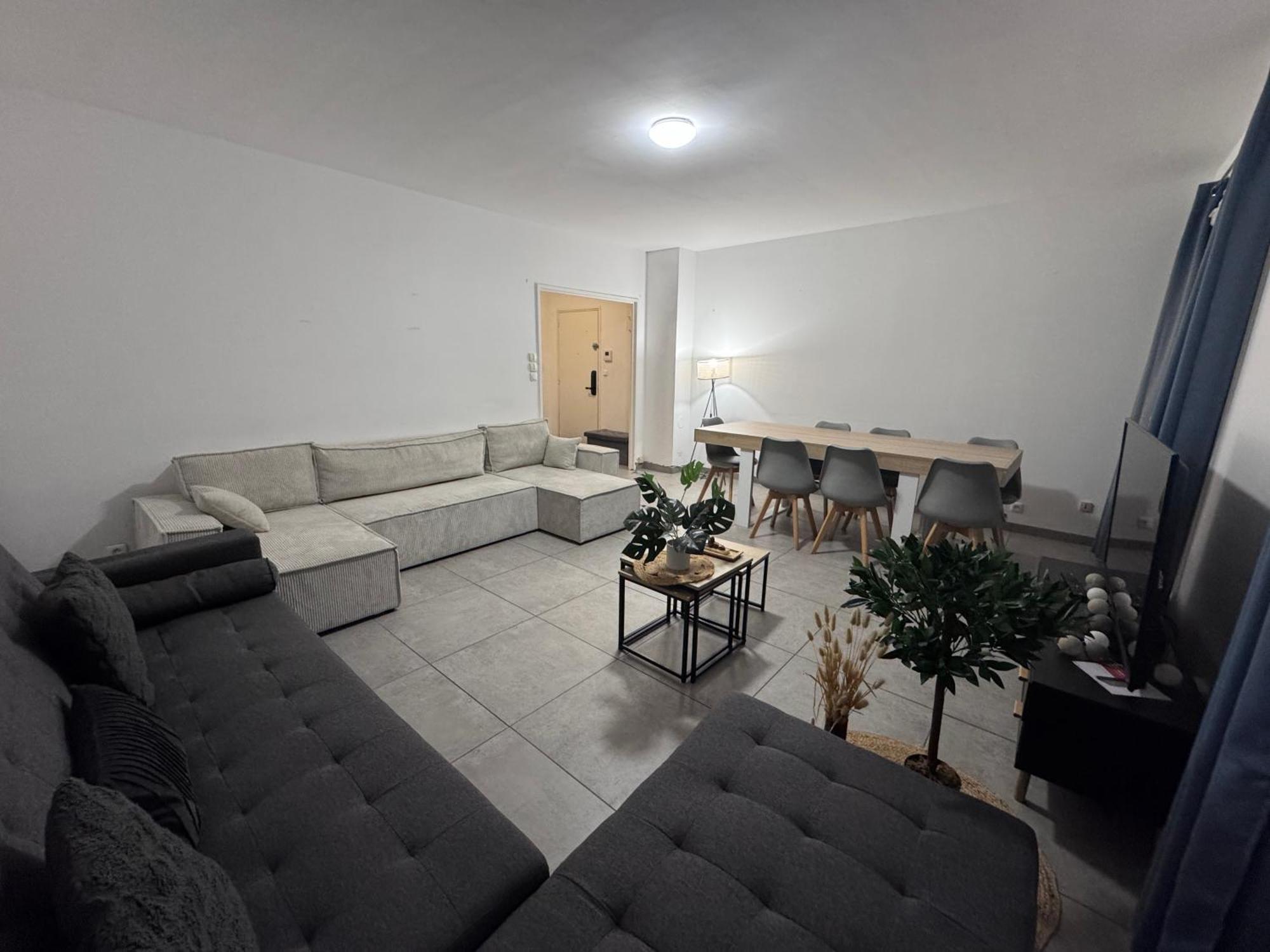 Le Spacieux - Circuit - Parking - 8 Personnes - Reve Au Mans Apartment Le Mans Ngoại thất bức ảnh